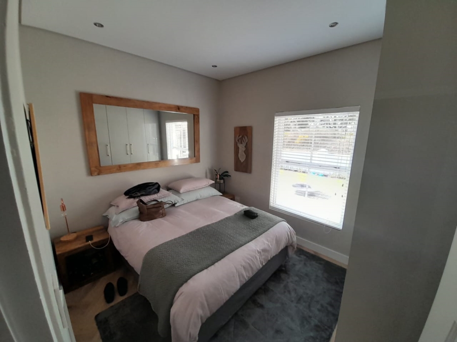 To Let 4 Bedroom Property for Rent in Croydon Vineyard Estate Western Cape